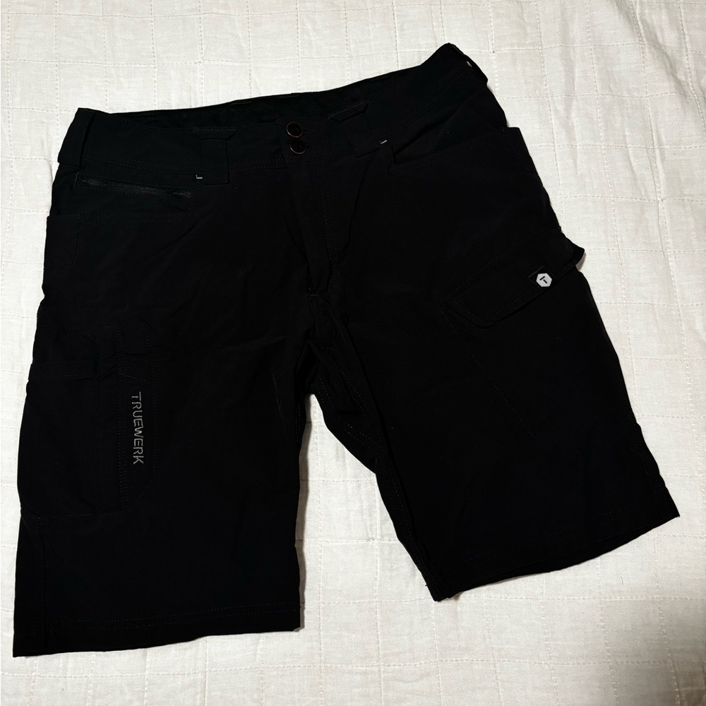 Men’s shorts
